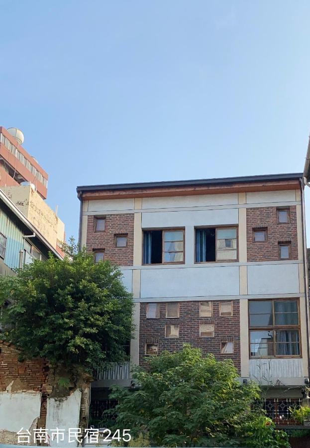 Tsai Yun Inn Тайнан Екстериор снимка